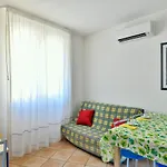 Girasoli Apartment *